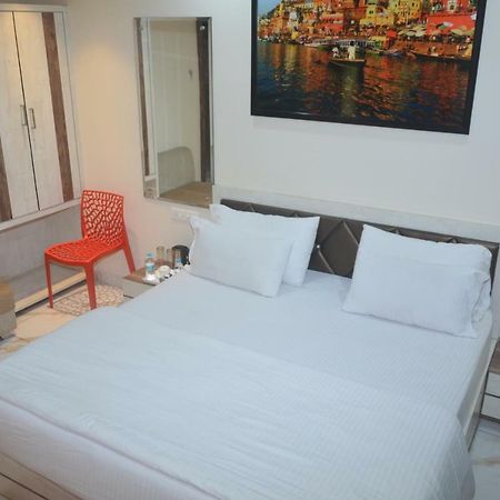 Hotel Tamilnadu Kashi Варанасі Екстер'єр фото