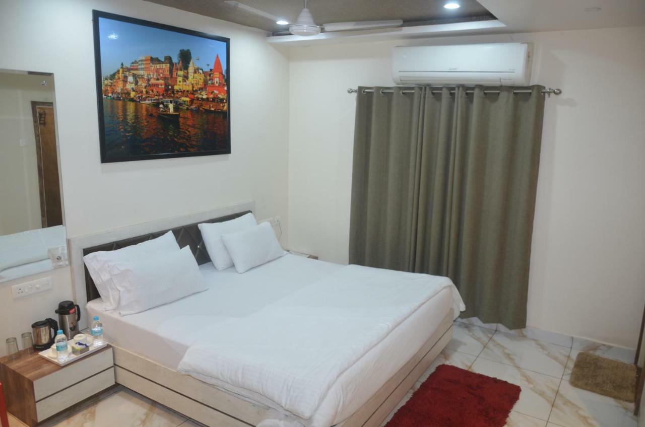Hotel Tamilnadu Kashi Варанасі Екстер'єр фото