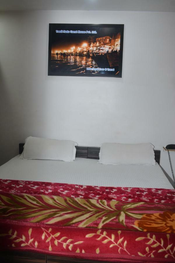 Hotel Tamilnadu Kashi Варанасі Екстер'єр фото